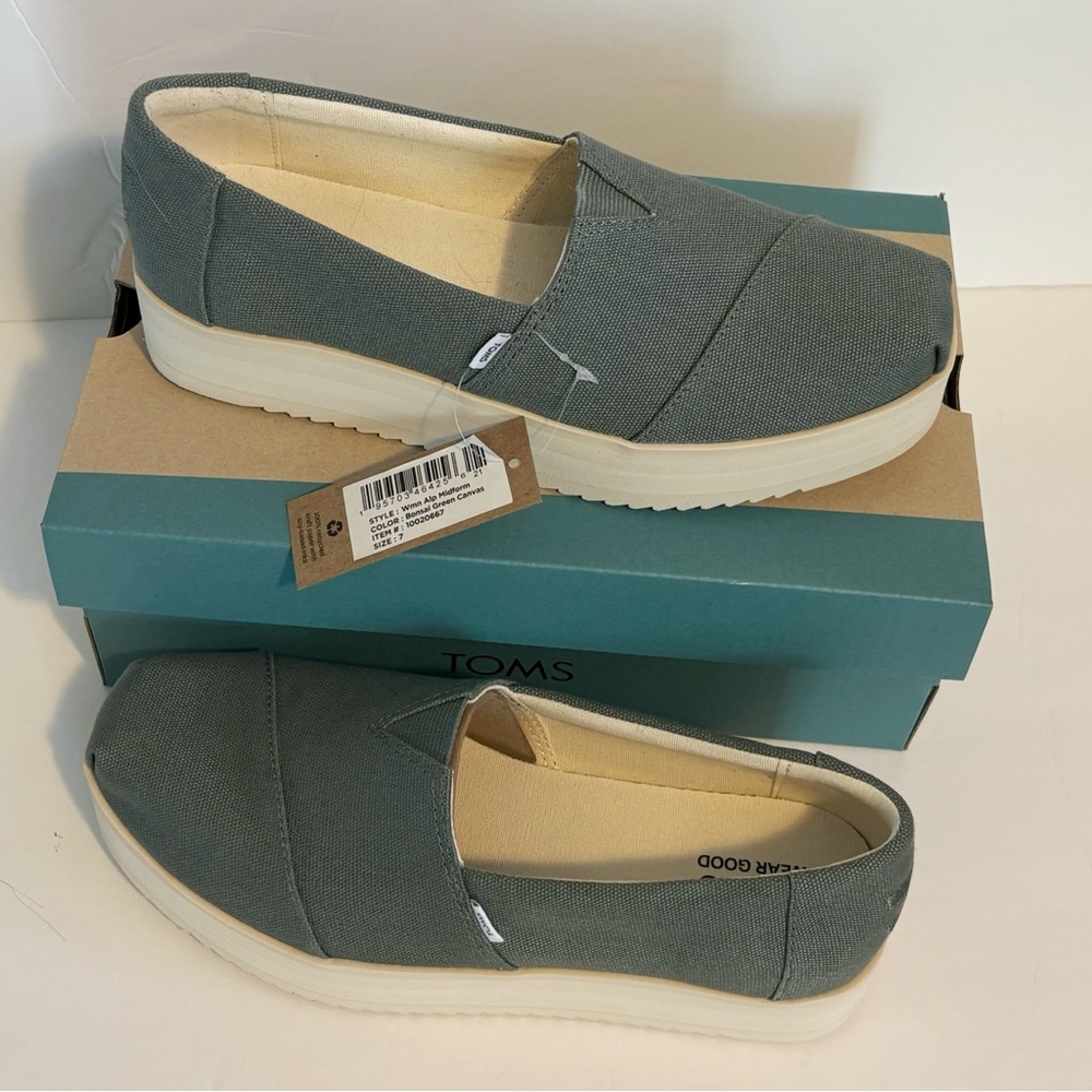 Toms Bonsai Green Verona Slip on Sneakers/Midform Espadrille